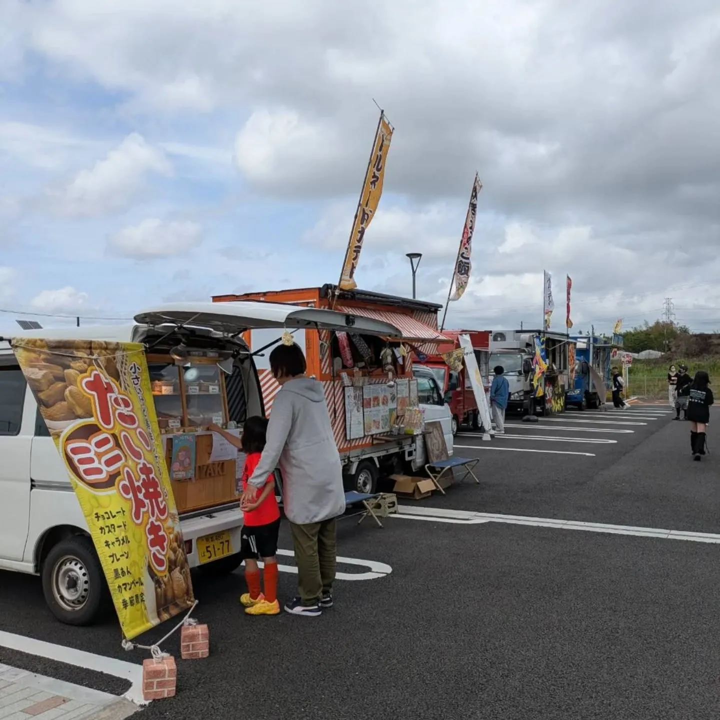 4月1日に、家から程近い益城町仮説役場跡地にオープンした「益...
