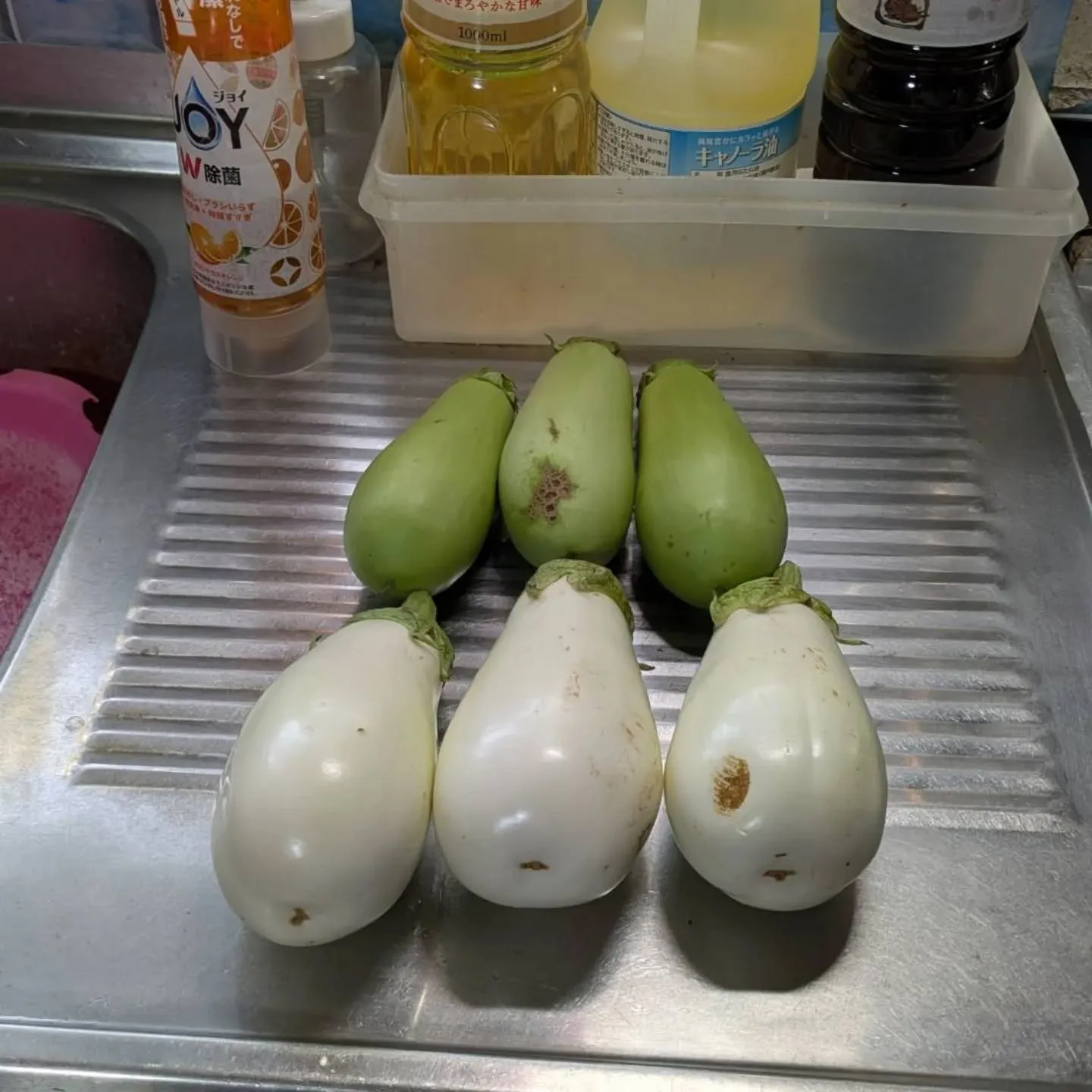 白ナスを持ち込んで下さった農家の方からお聞きしたレシピ。