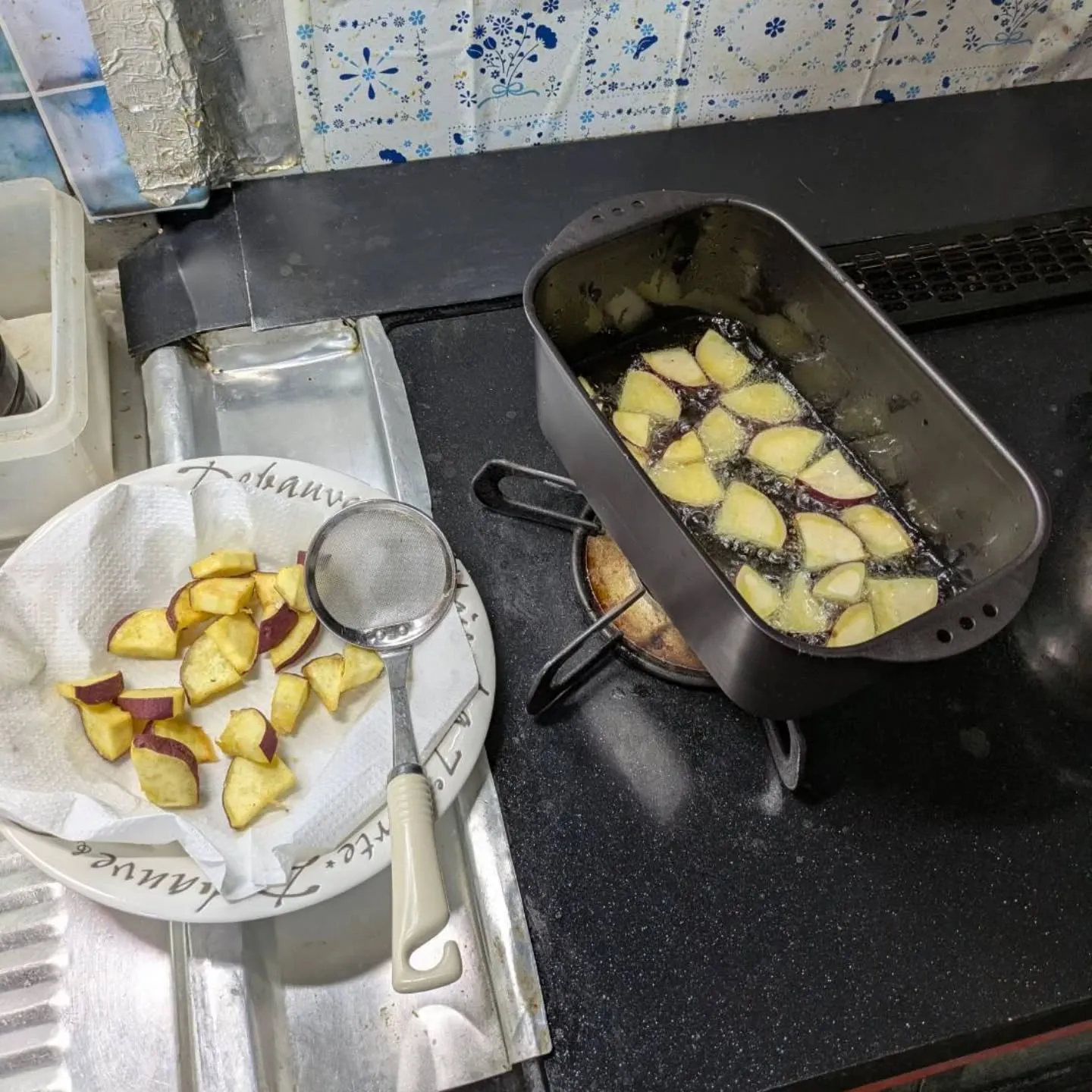 今日の紅はるか🍠の試食は、「素揚げ」にしてみました❗️🍀