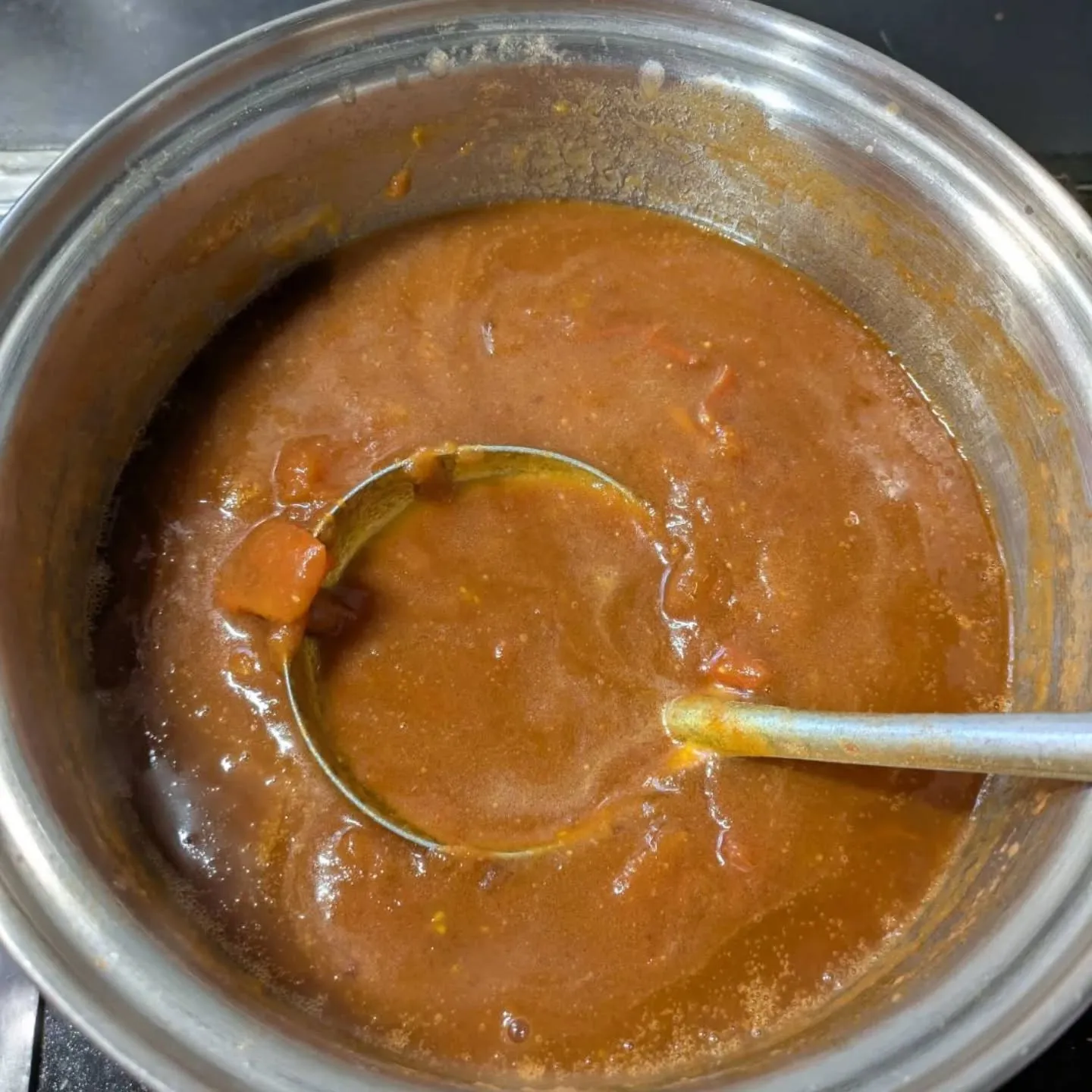 皮がヒビ割れて、ロスになったトマト🍅