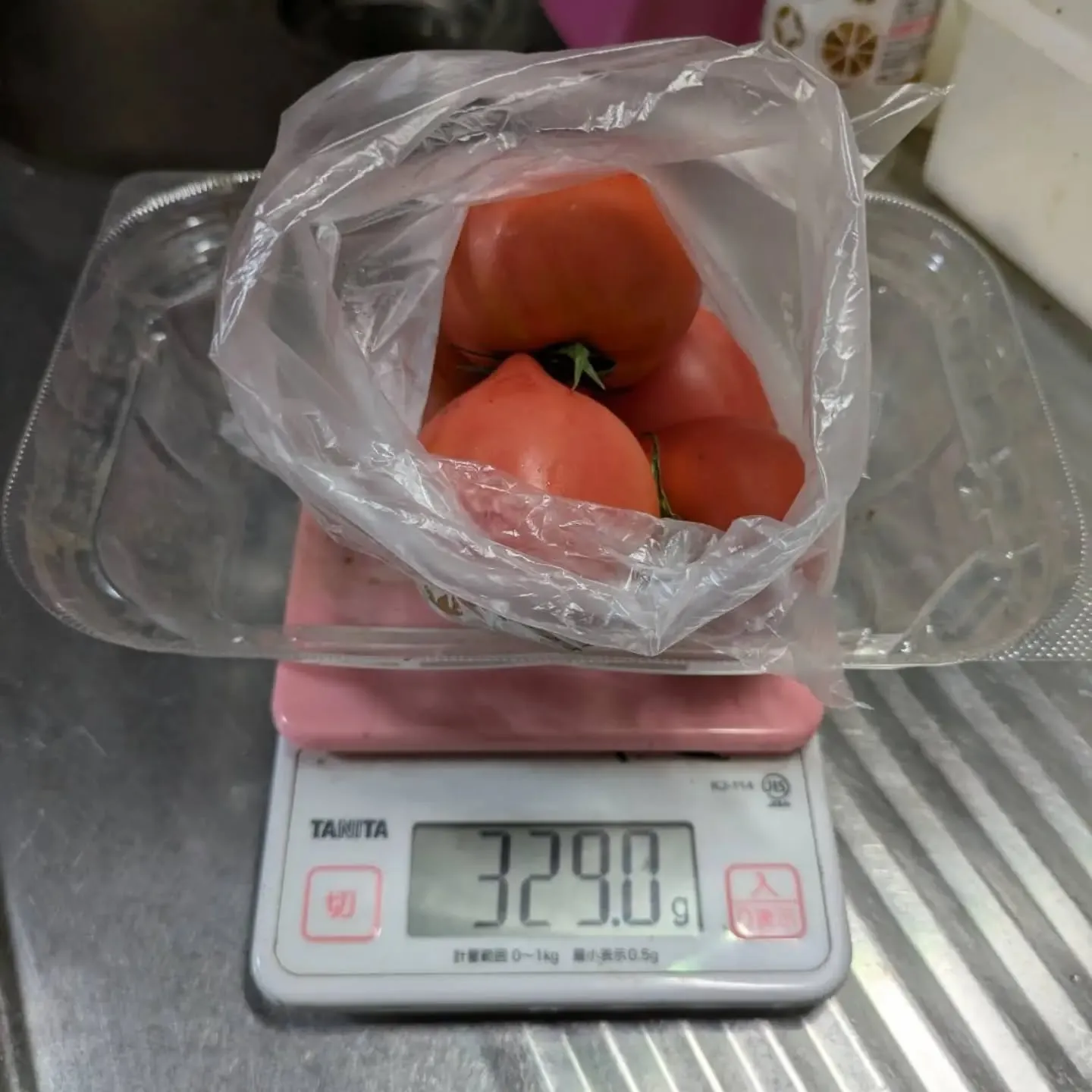 明日からの「２トン入荷記念サービス増量」